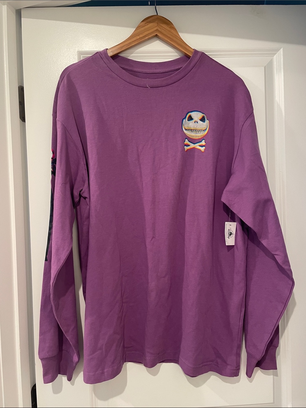 Disney parks men jack Skelton long sleeve tee large nwt